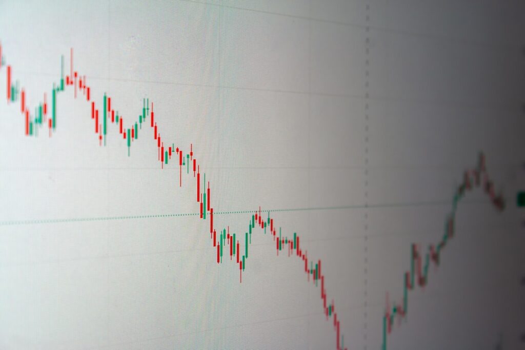 Index-beleggen of actief handelen? Ik kan het toch niet laten.